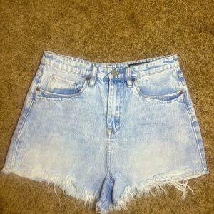 Blanknyc distressed raw hem high rise jeans shorts size 30